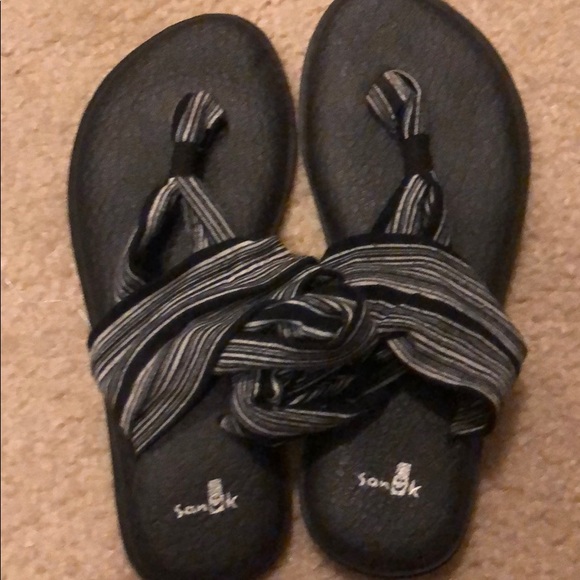 Women’s Sanuk Sandal - Picture 3 of 3